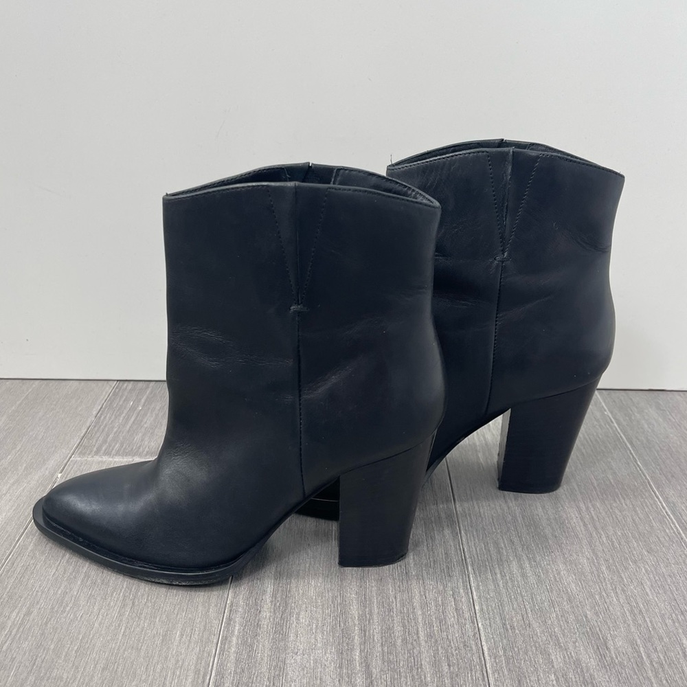 VINCE Erving Western Ankle Bootie Black Leather Stacked Heel Pointed Toe Boots 6 - Picture 5 of 16